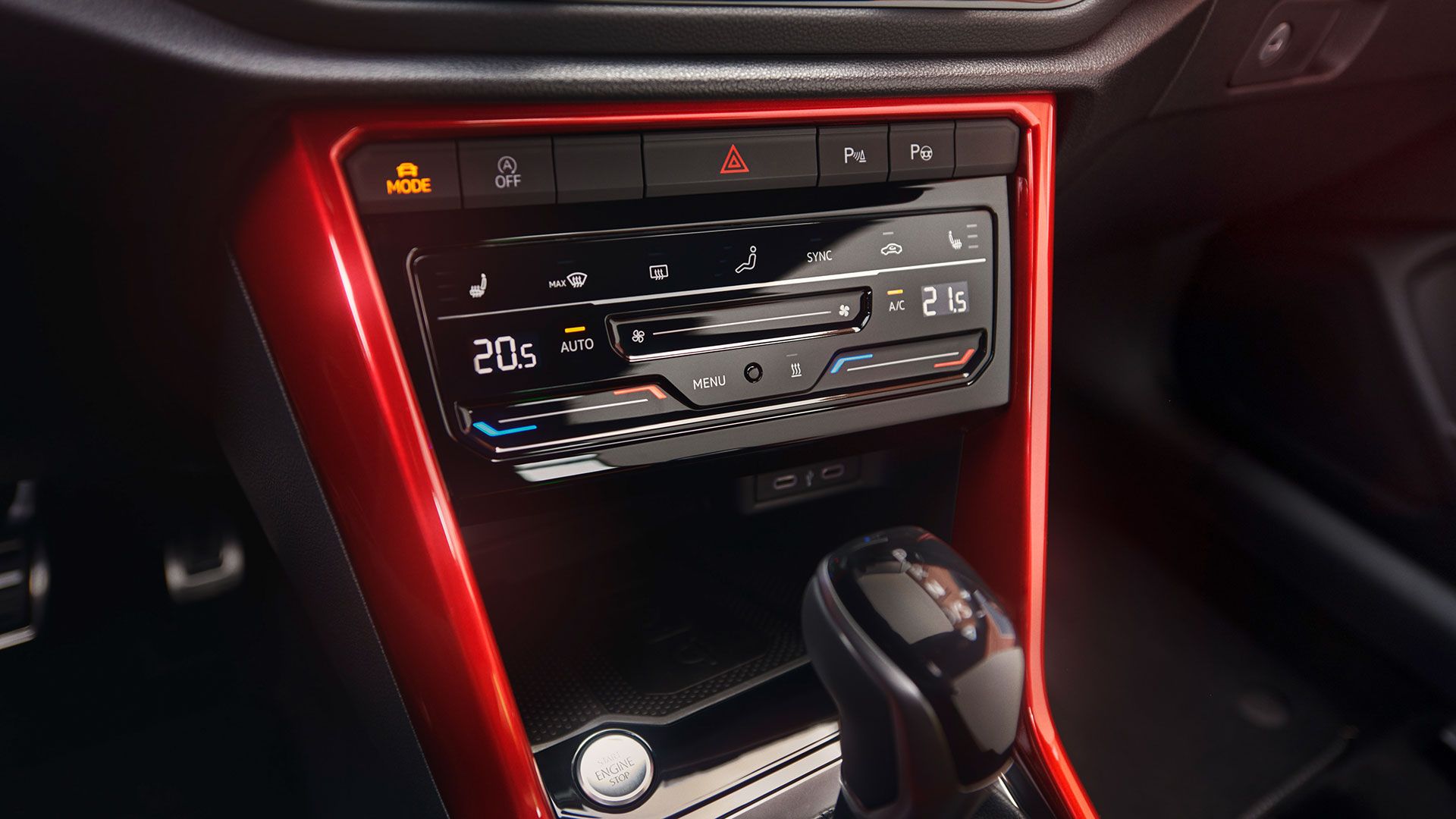 Detajlni posnetek klimatske naprave v VW T-Roc Cabrioletu.
