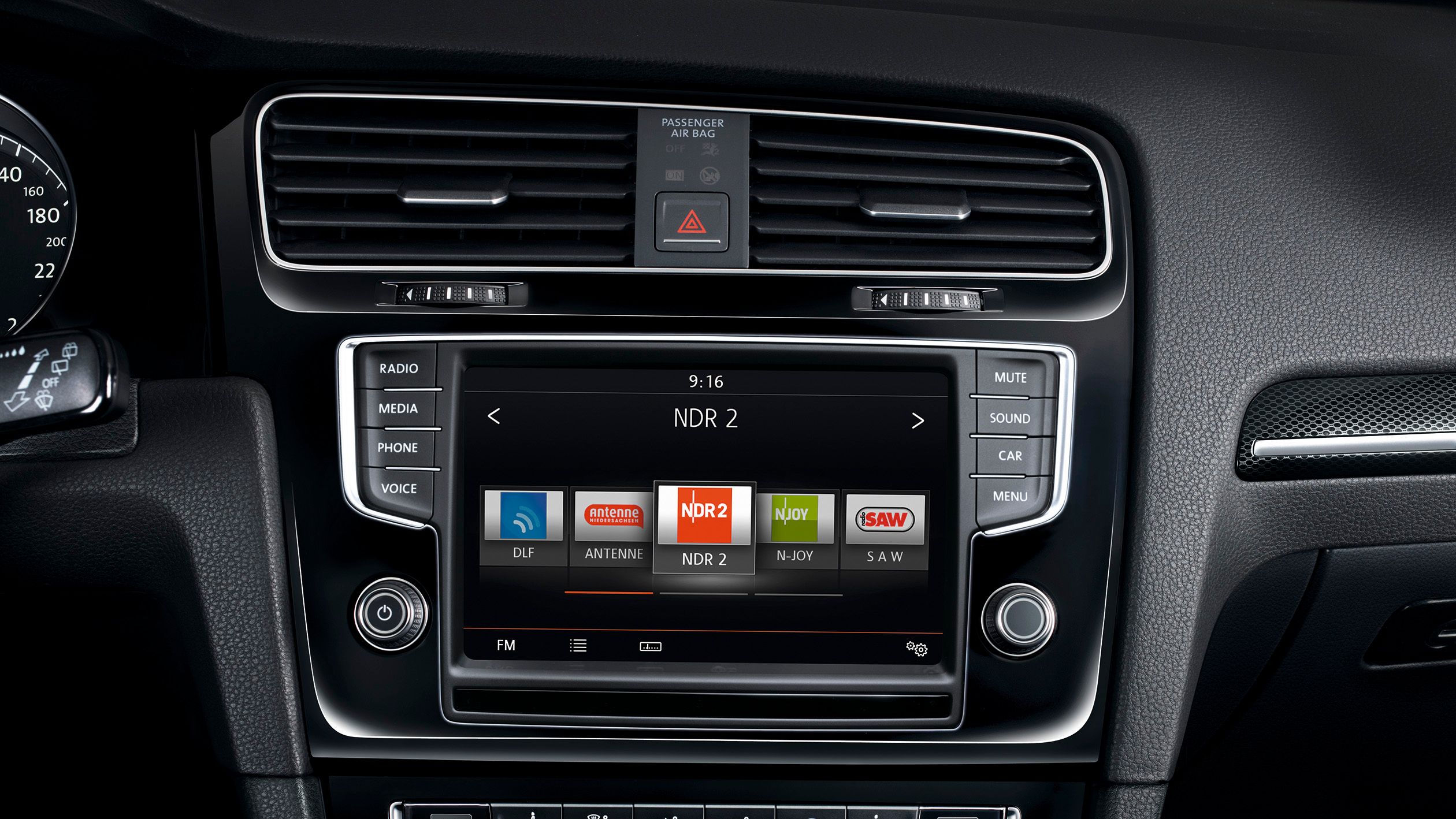 vw golf r variant radio in navigacija