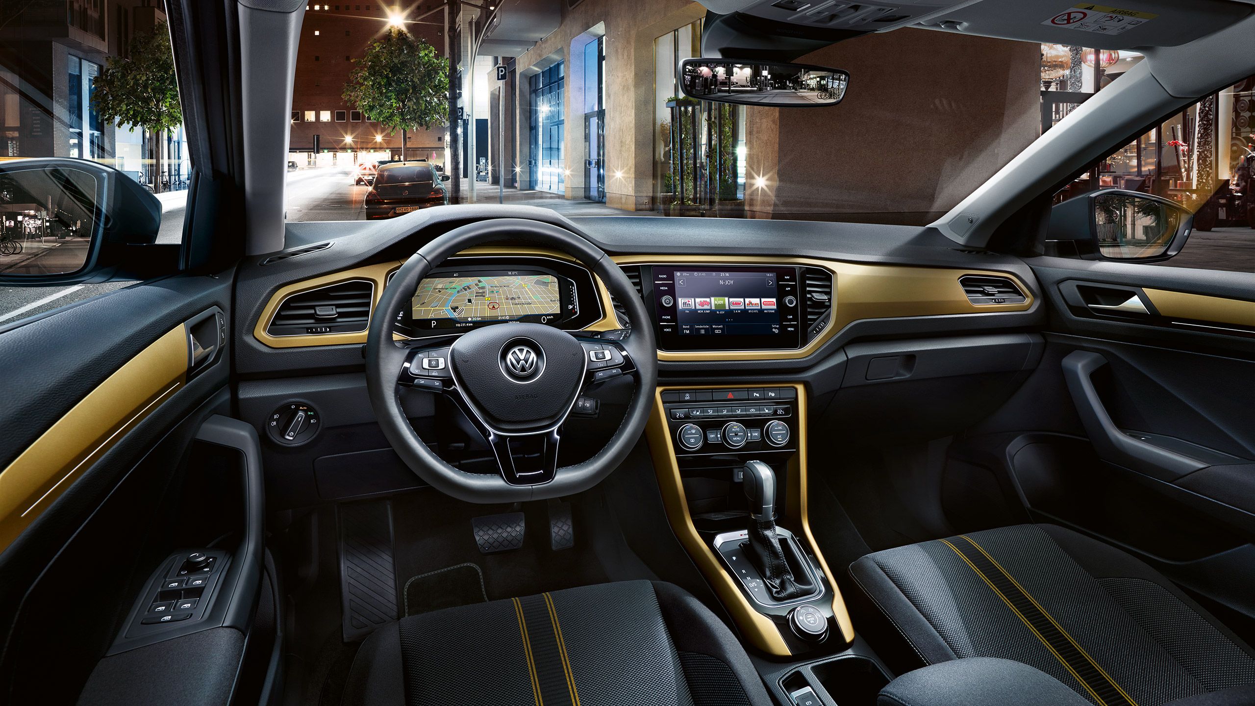 vw volkswagen t-roc dizajn rumena notranjost