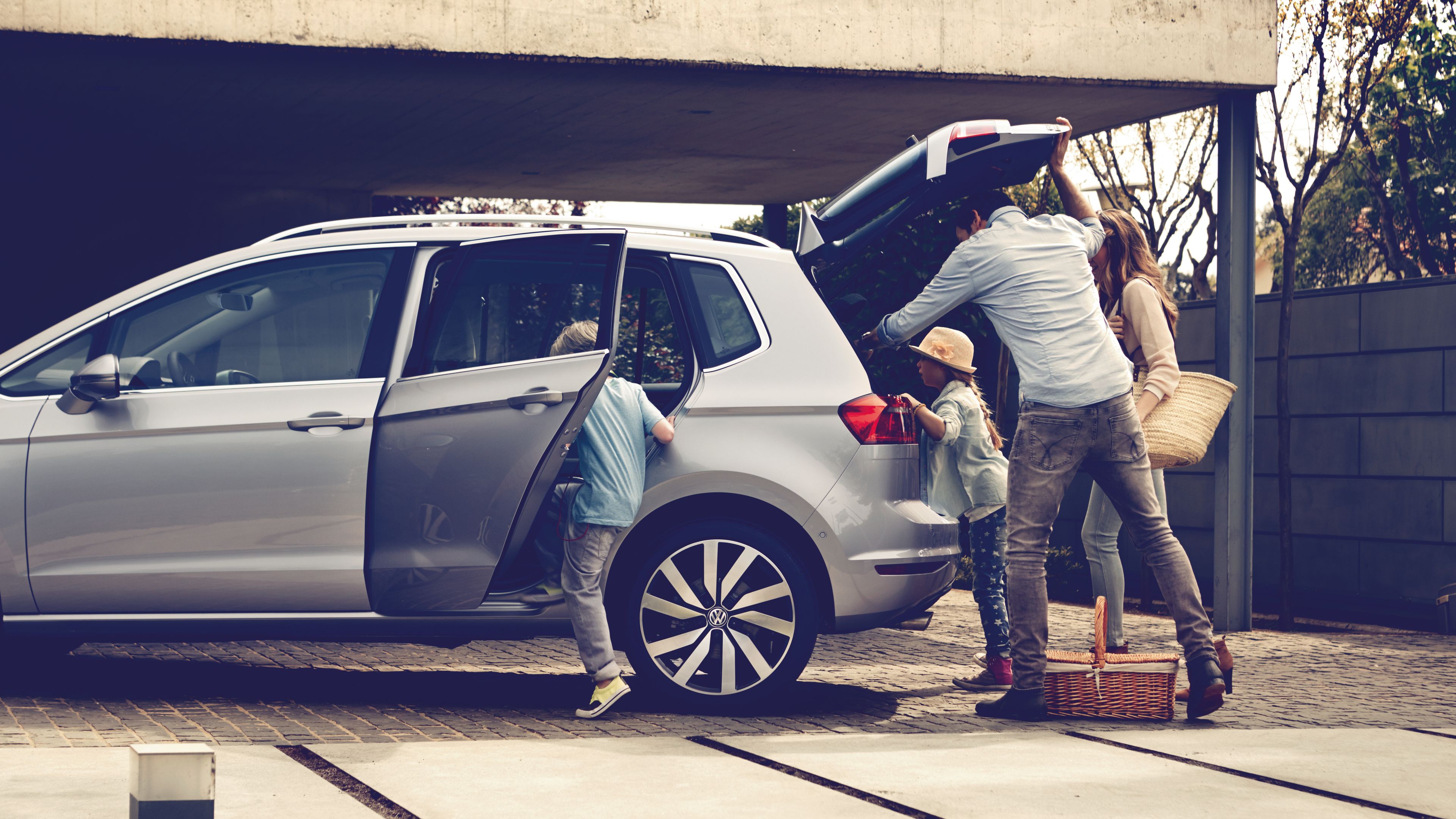 VW Volkswagen Golf Sportsvan družinski avtomobil