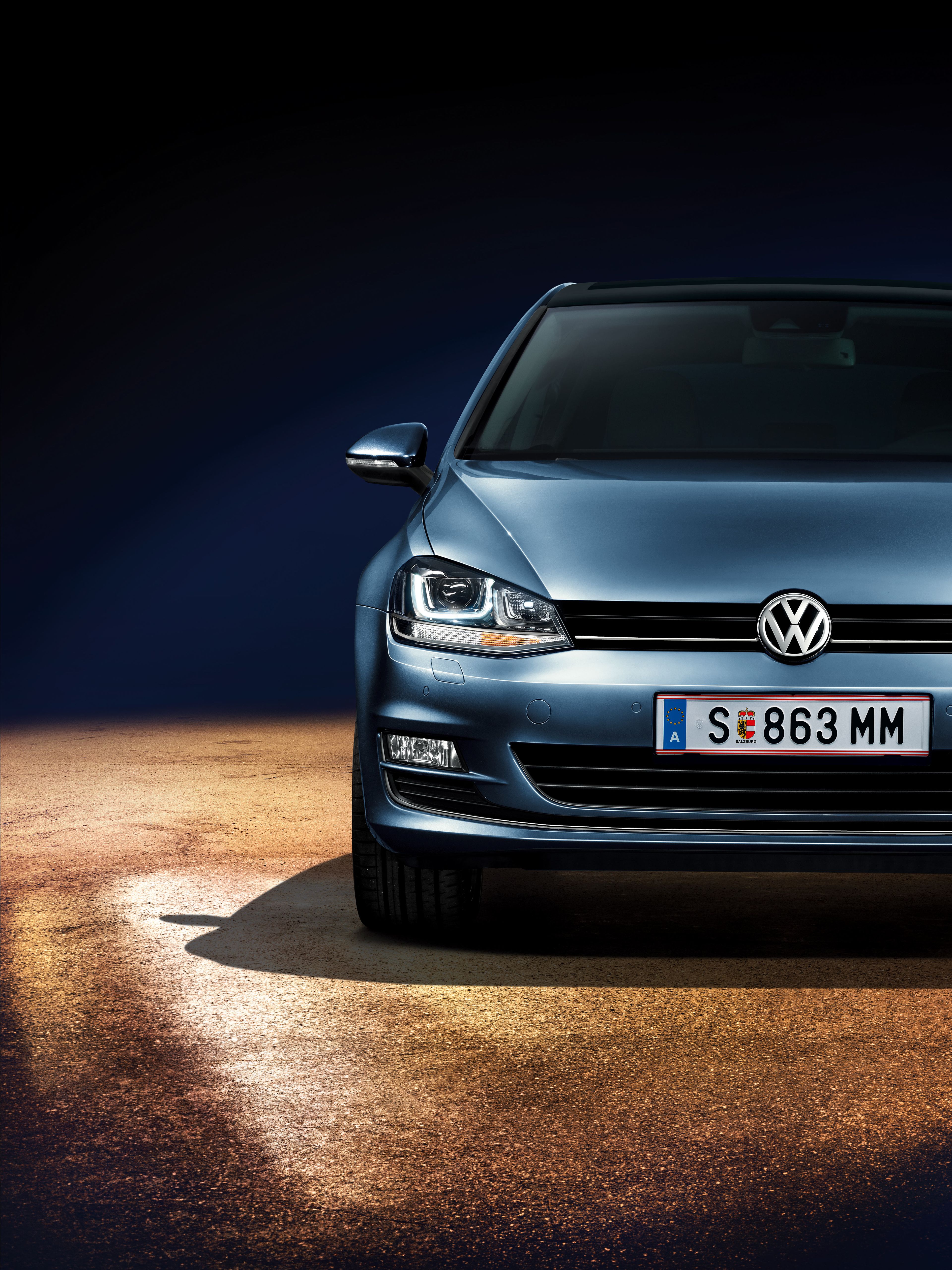 vw volkswagen up notranjost rumene barve