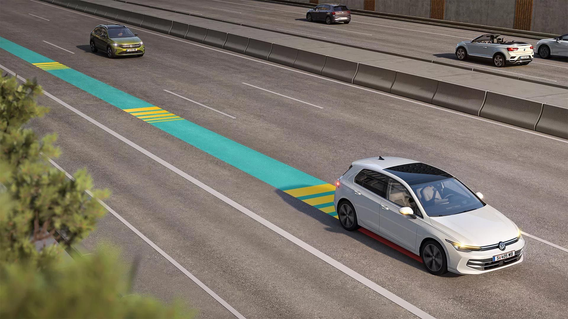 Bel VW Golf med vožnjo v mestnem prometu. Vključen je sistem Emergency Assist, katerega delovanje je shematsko prikazano na sliki.