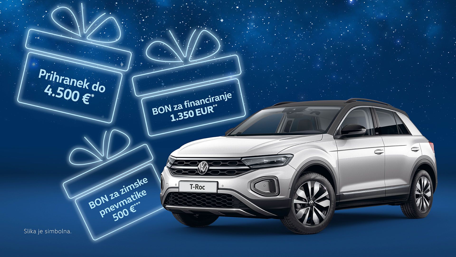 Na sliki je srebrn Volkswagen T-Roc, postavljen na ozadje z zvezdami. Okoli vozila so darila z napisi prihranek do 4.500 €, bon za financiranje 1.350 € in bon za zimske pnevmatike 500 €. 