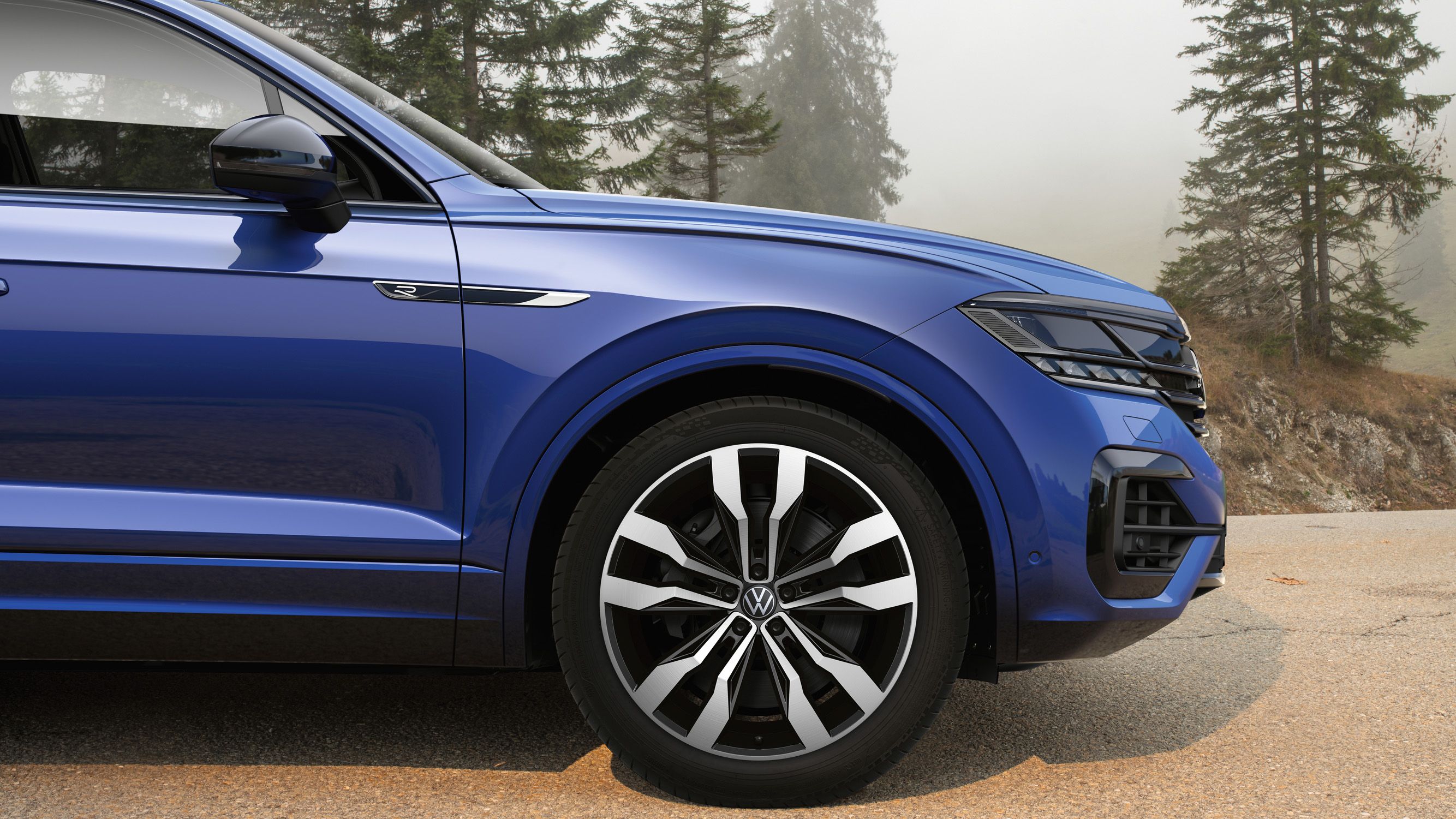 Aluminijasta platišča Suzuka na Volkswagnovem modelu Touareg R