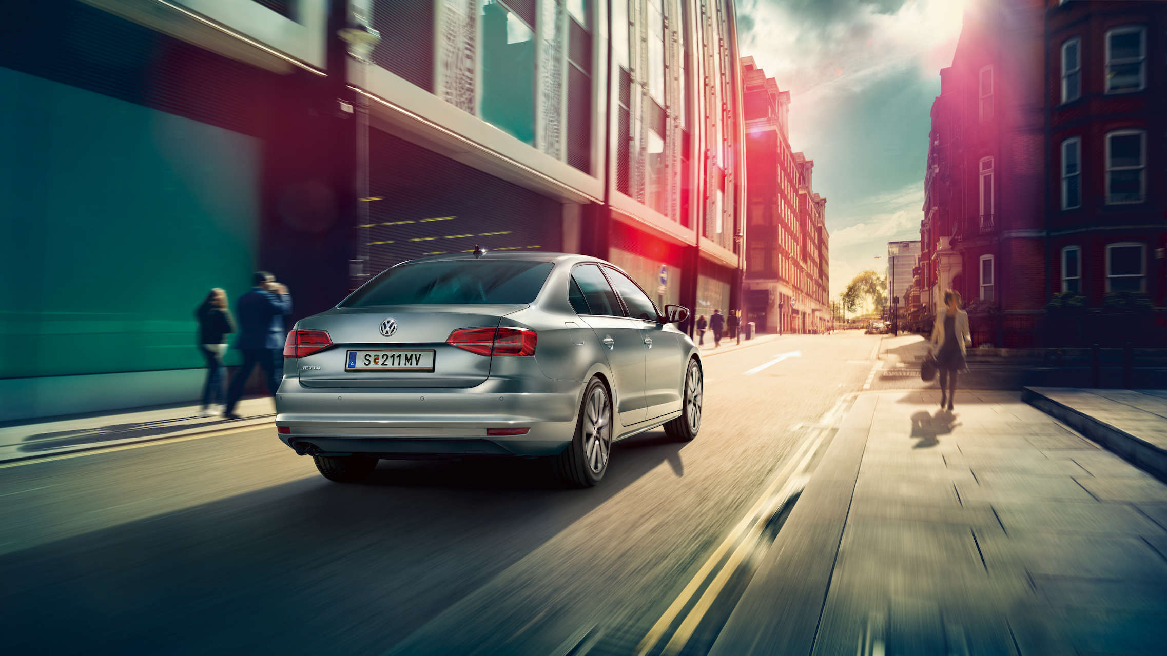 vw volkswagen Jetta srebrna zadaj pogled od zadaj