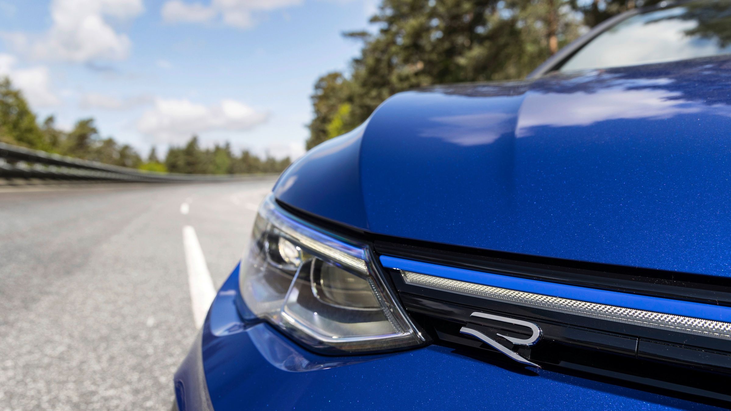 Volkswagen Golf Variant R
