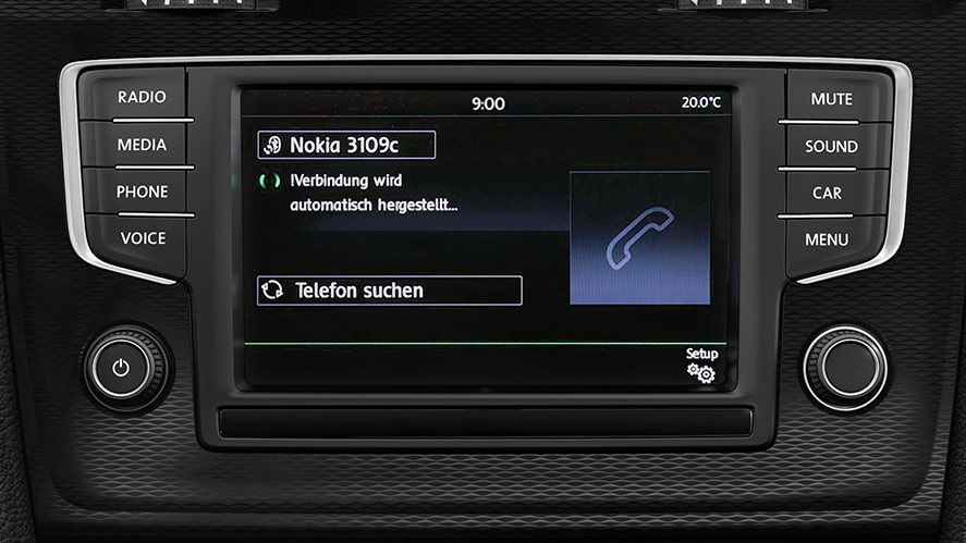 VW Golf GTD Variant telefonija