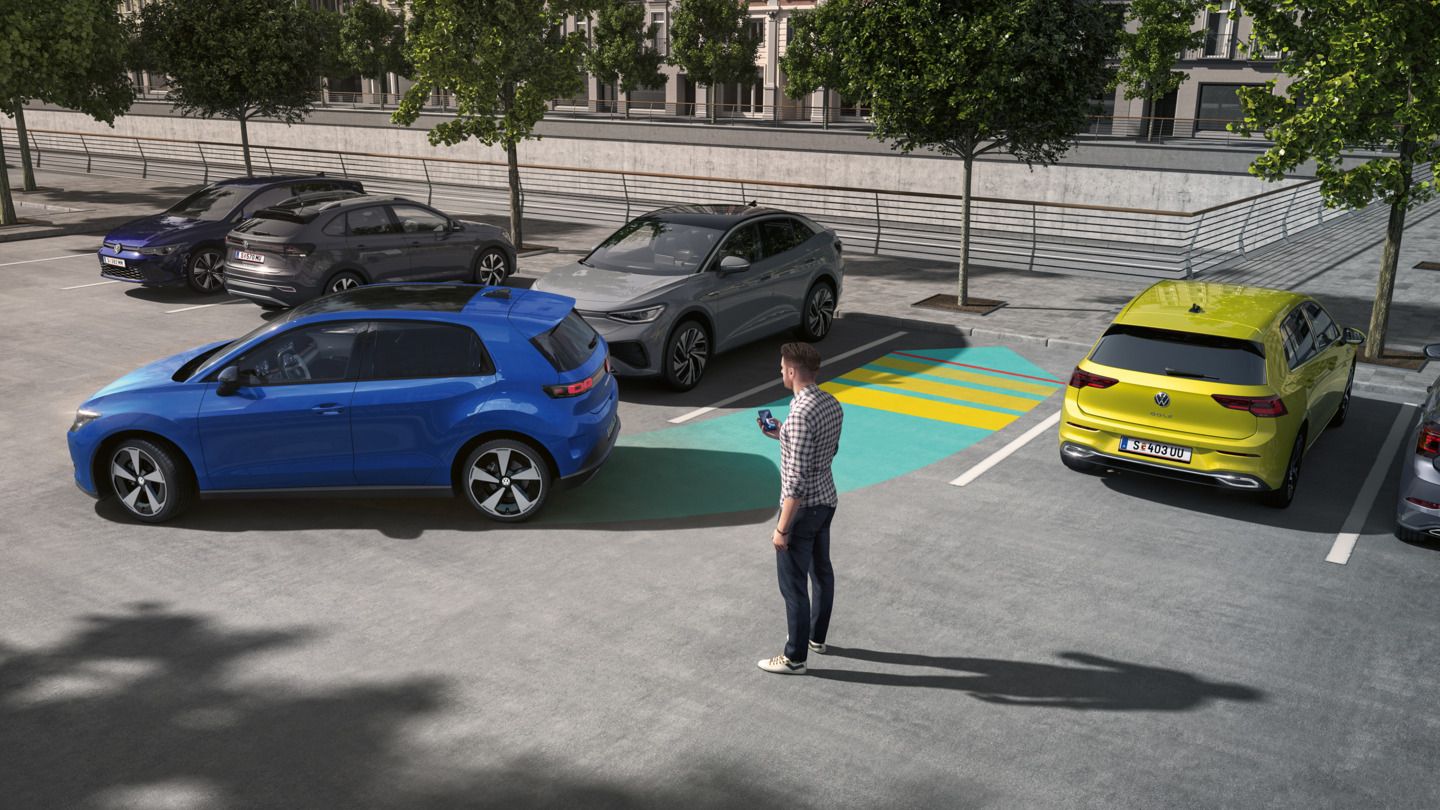Ilustracija shemsko prikazuje funkcionalnost Park Assist Pro z VW ID. Polo