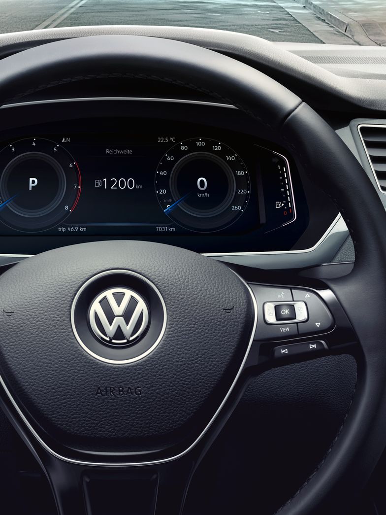 vw volkswagen tiguan allspace volan