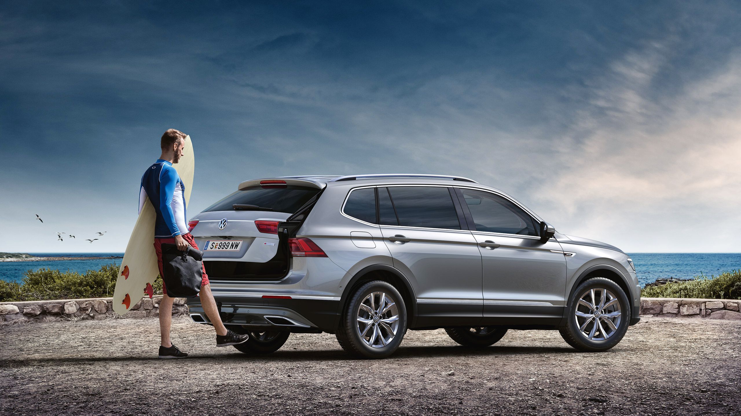 vw volkswagen tiguan allspace srebrna zadek stranski del